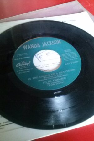 Wanda Jackson, vinyl EX